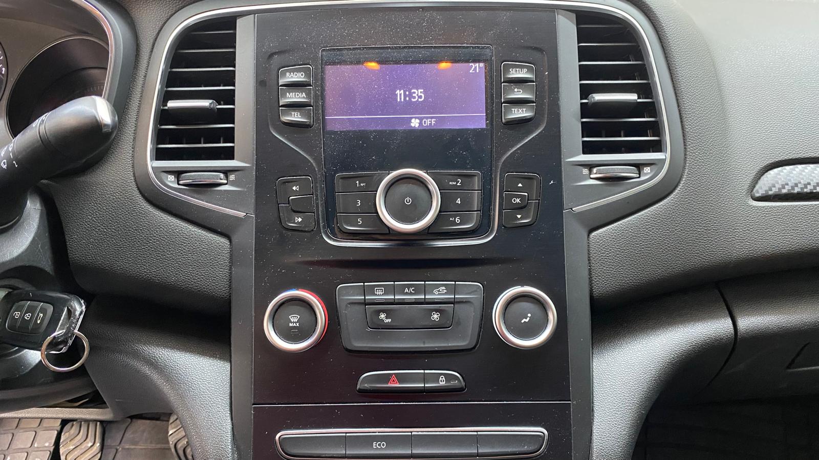 RENAULT MEGANE 20